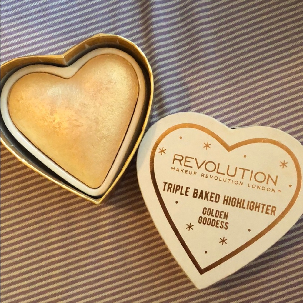 Makeup Revolution Highlighter Golden Goddess